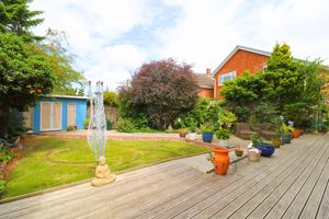 Photo 16- click for photo gallery